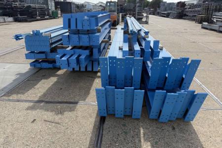 15.00 x 55.00m (825m²)